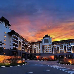 **** Resort Pulai Springs Official Malezya