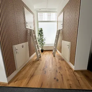 apt-robin-wood.vienna-besthotels.com/